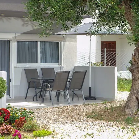 Apartment Akti Alegra *